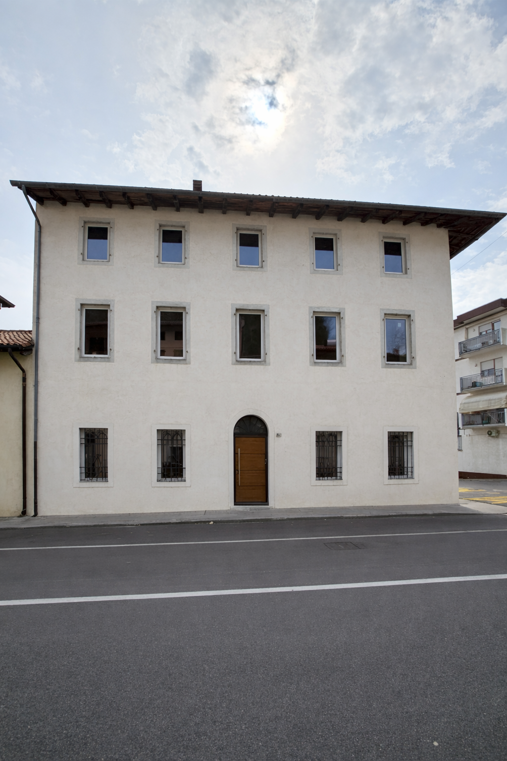 Facciata frontale dell'edificio storico in Via XX Settembre 57, futura Casa Famiglia per anziani a Pinzano al Tagliamento